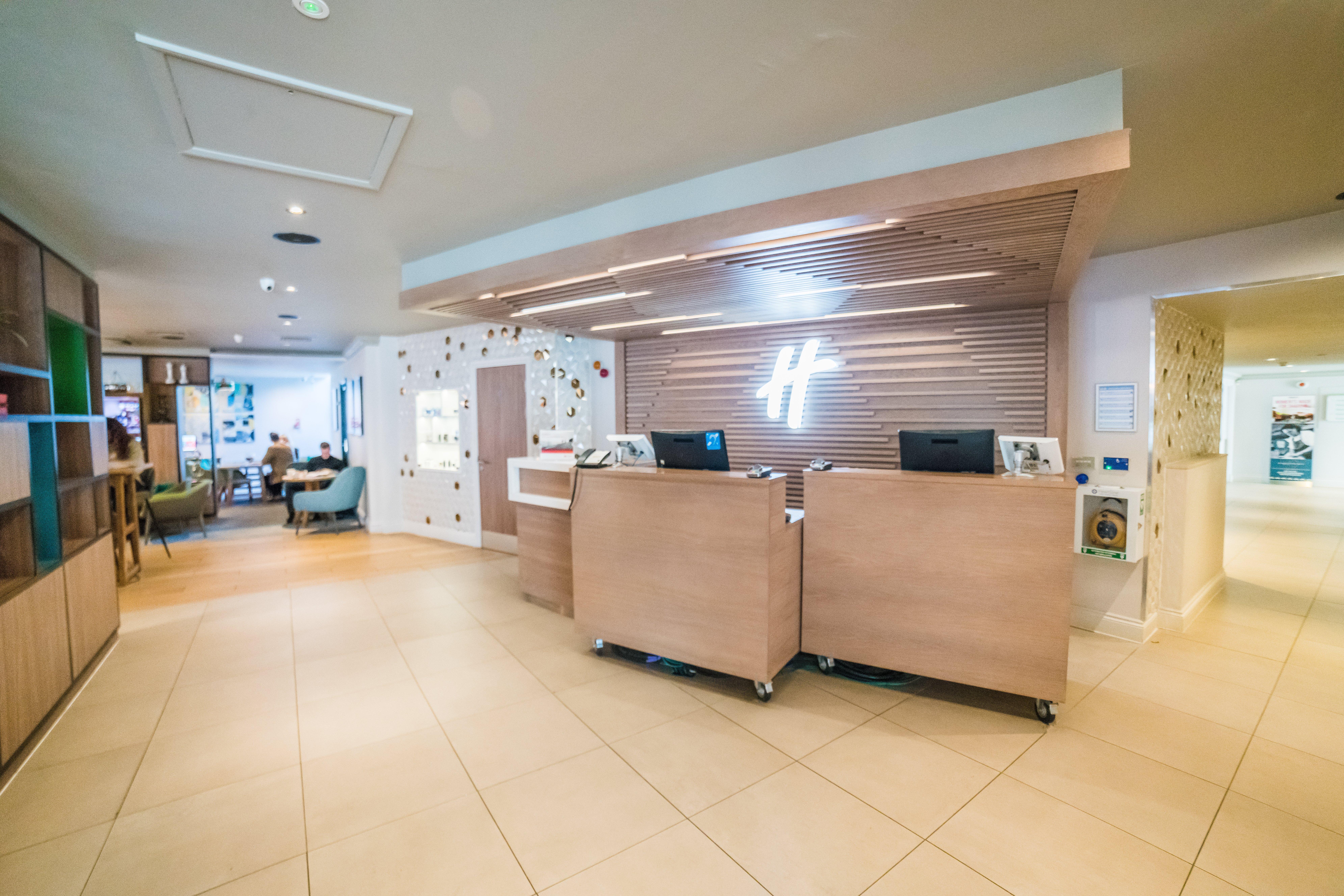 Holiday Inn Brentwood By Ihg Exterior foto