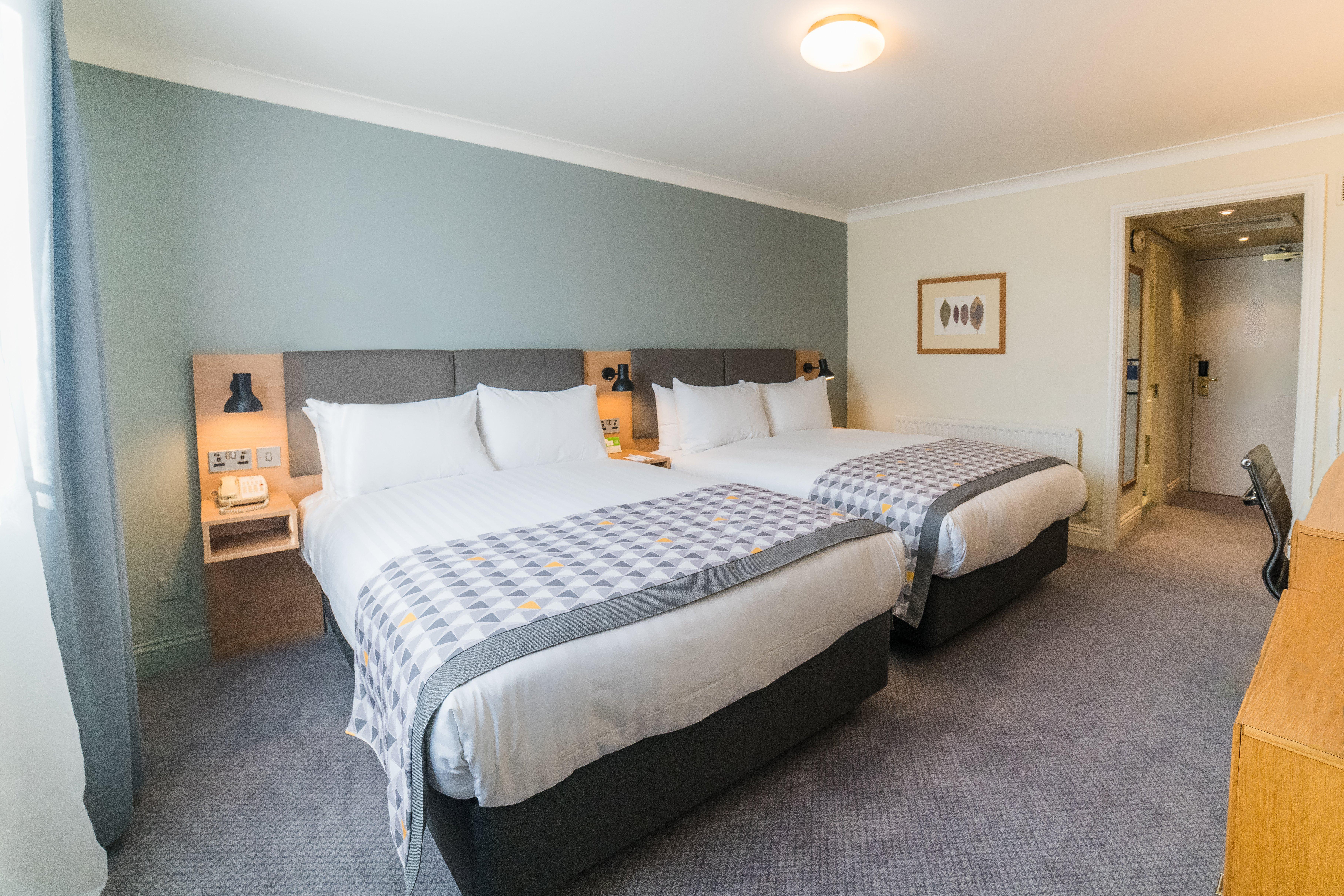 Holiday Inn Brentwood By Ihg Exterior foto