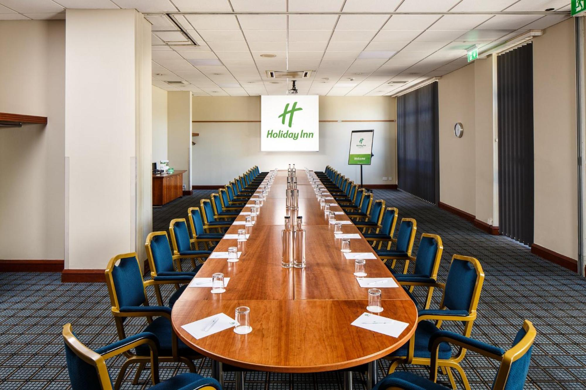 Holiday Inn Brentwood By Ihg Exterior foto