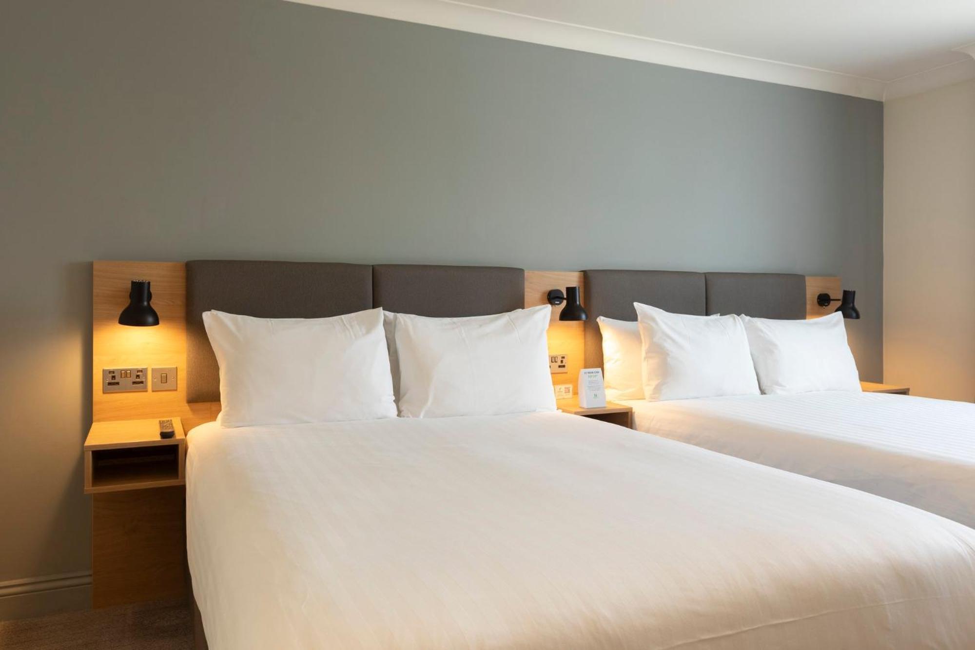 Holiday Inn Brentwood By Ihg Exterior foto